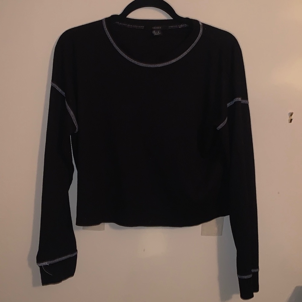 Large Forever 21 Cropped Black Long Sleeve